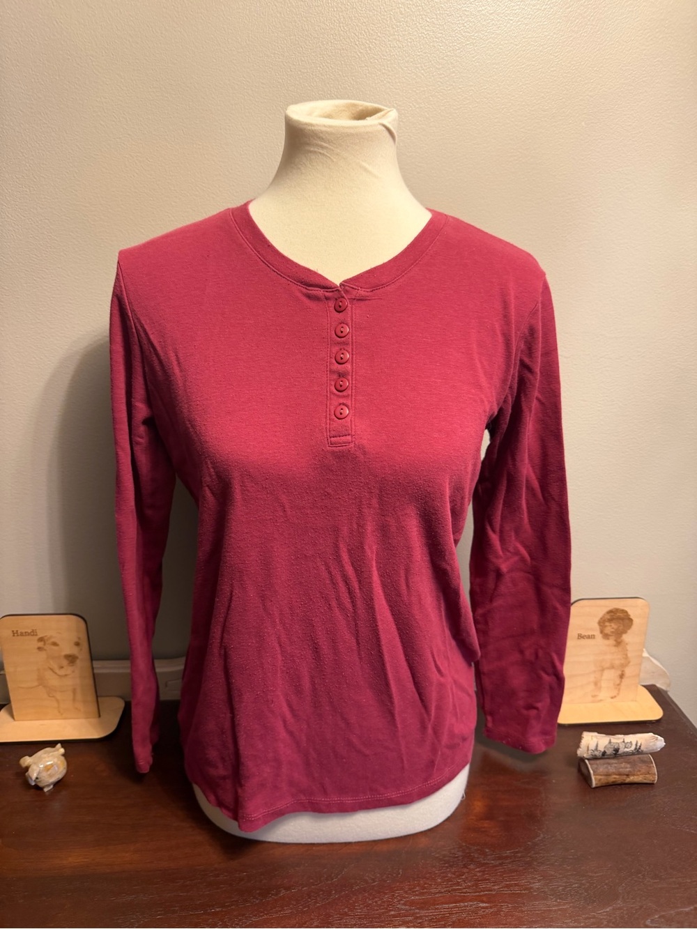 Women's Long-Sleeve Henley Top - deep red